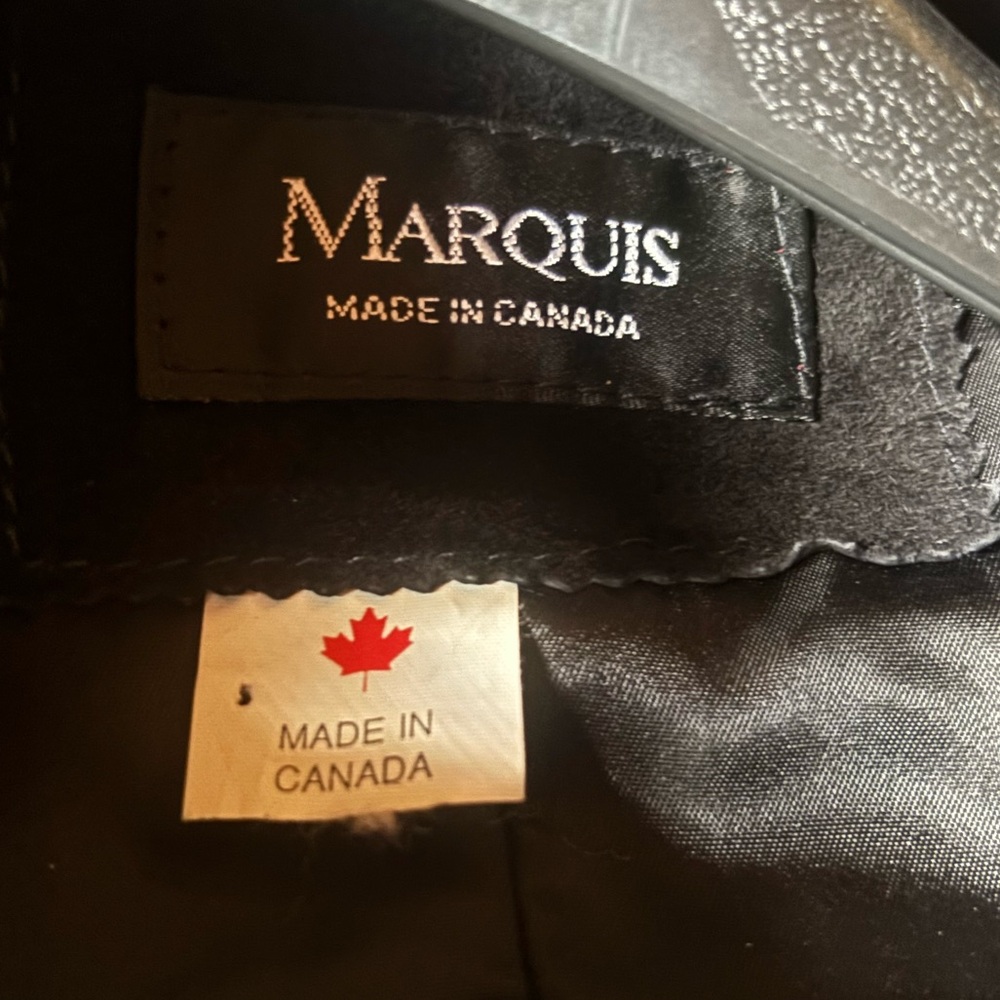 Marquise Classic Black Leather Outerwear